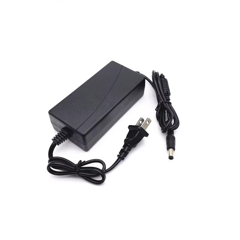 Deexintom Netzteil Konverter 24V 10A 240W mit EU und US Stecker, Farbe: Schwarz, Anschluss: 5,5 x 2,1 mm / 5,5 x 2,5 mm - Bild 1