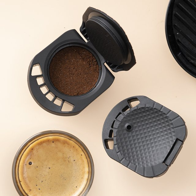 Icafilas wiederverwendbarer Kapseladapter für Dolce Gusto Piccolo XS und Genio S Maschinen in Schwarz - Bild 1