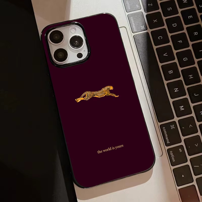 Handyhülle mit Leopardenmuster in Burgund für Apple iPhone Modelle - Bild 4