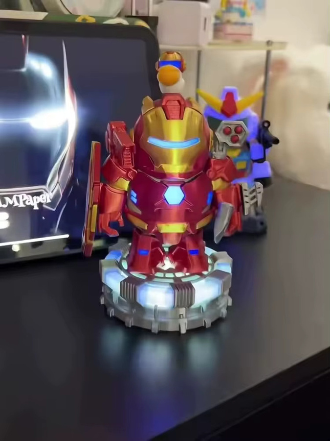 Fondjoy Marvel Iron Man Capybara Actionfigur, Magnetische Mecha-Rüstung - Bild 4