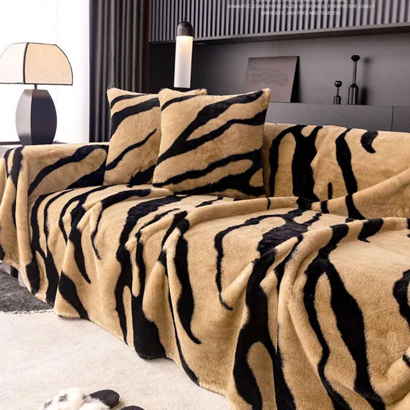 Luxus Leopard Sofa Abdeckung aus Plüsch in Beige, B/B: 180 x 200 cm - Bild 2