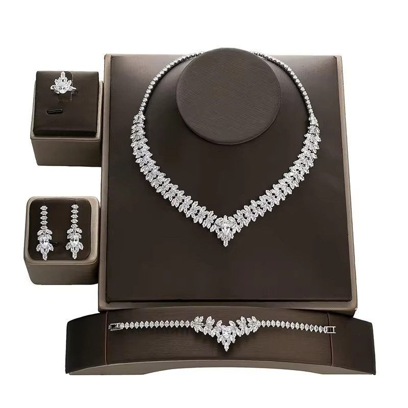 HADIYANA Schmuckset Vintage, Damen, Kristall, 4-teilig - Bild 2