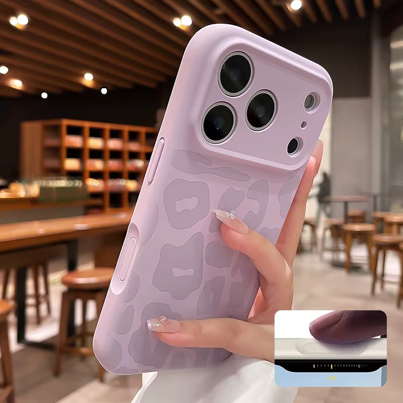 Stoßfeste Flüssigsilikon-Hülle mit Leopardenmuster für Apple iPhone 16 15 14 13 12 11 Pro Max Plus in Multicolour und Purple mit Kamera-Kontrollknopf - Bild 2
