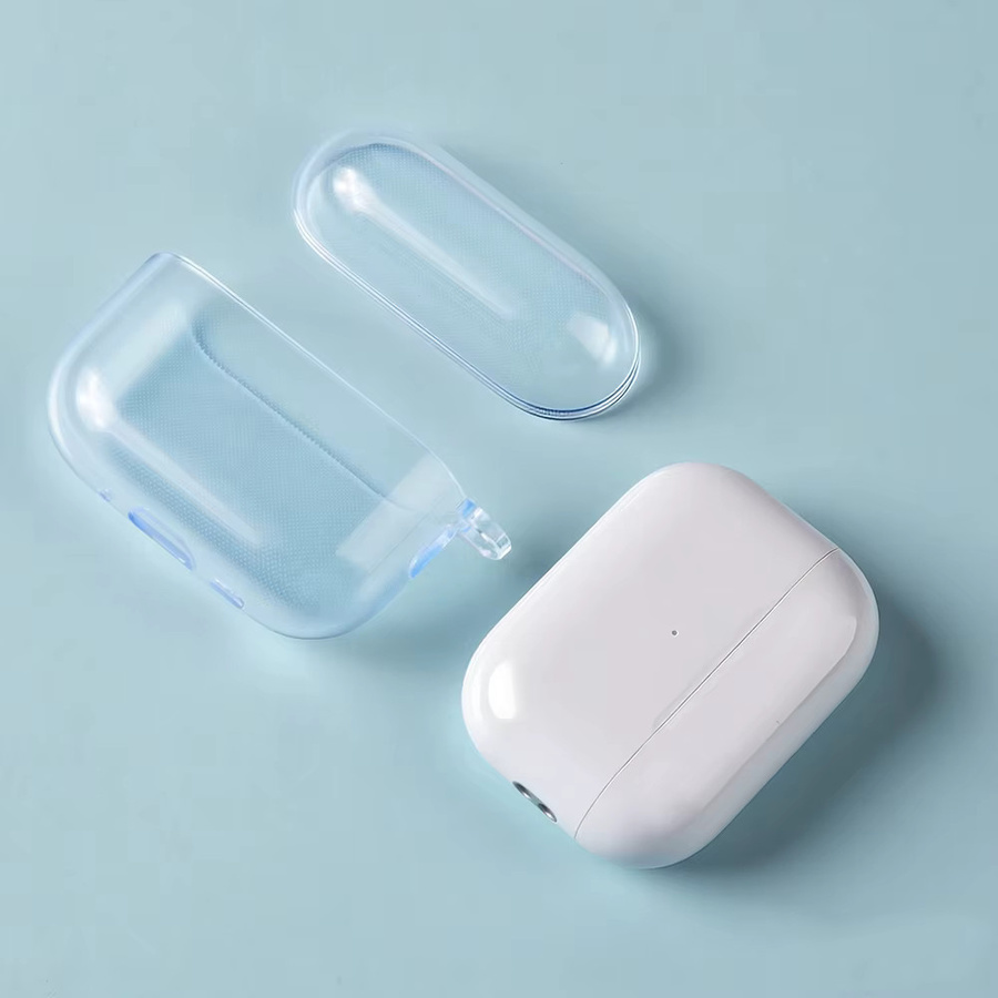 Schutzhülle für Apple AirPods Pro 3 in Transparent mit Reinigungsset Zubehör - Bild 1