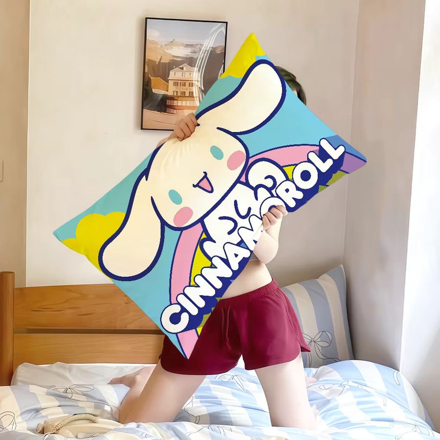 Sanrio Cinnamoroll Kissenbezug Rechteck in Blau mit Erdbeer-Motiv - Bild 3
