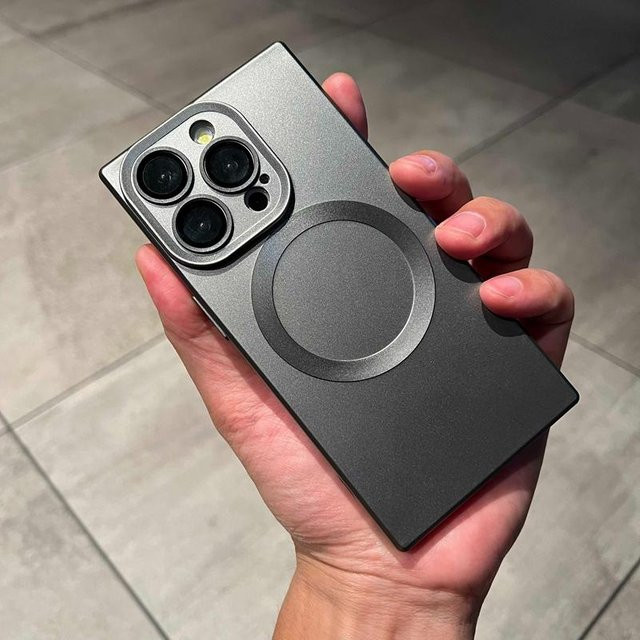 Yiran MagSafe Magnetische Silikon Hülle für iPhone 15 Pro in Grau - Bild 1