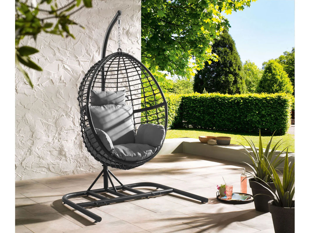 LIVARNO HOME Egg Hängesessel aus Polyrattan in Schwarz mit gepolsterter Auflage und Standfuß - Bild 4