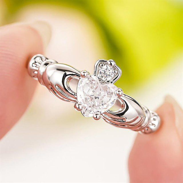 Huitan Damenring, Silber, Zirkonia, Herz, Hochzeit, Verlobung - Bild 1