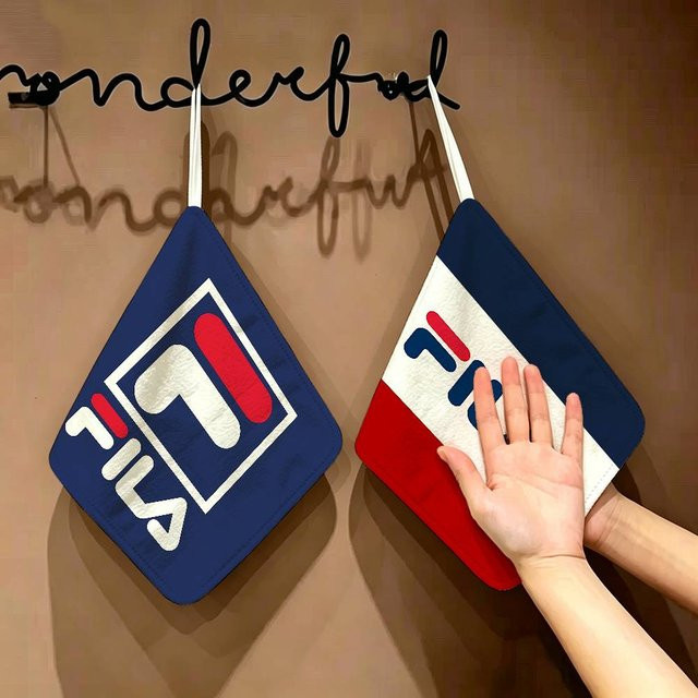 FILA Haushaltshandtuch aus Polyester-Baumwolle mit Aufhängeschlaufe, Multicolour, Breite: 30,0 cm, Höhe: 25,0 cm - Bild 1