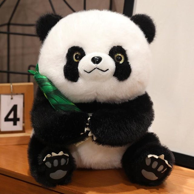 Bambus haltende Panda-Puppe, Plüschtier, schwarz-weiß - Bild 1