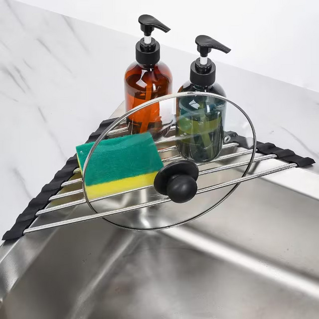 Platzsparender Eckgeschirr-Wäscheständer aus Edelstahl in Silber für Teller, Tassen und Utensilien - Bild 1