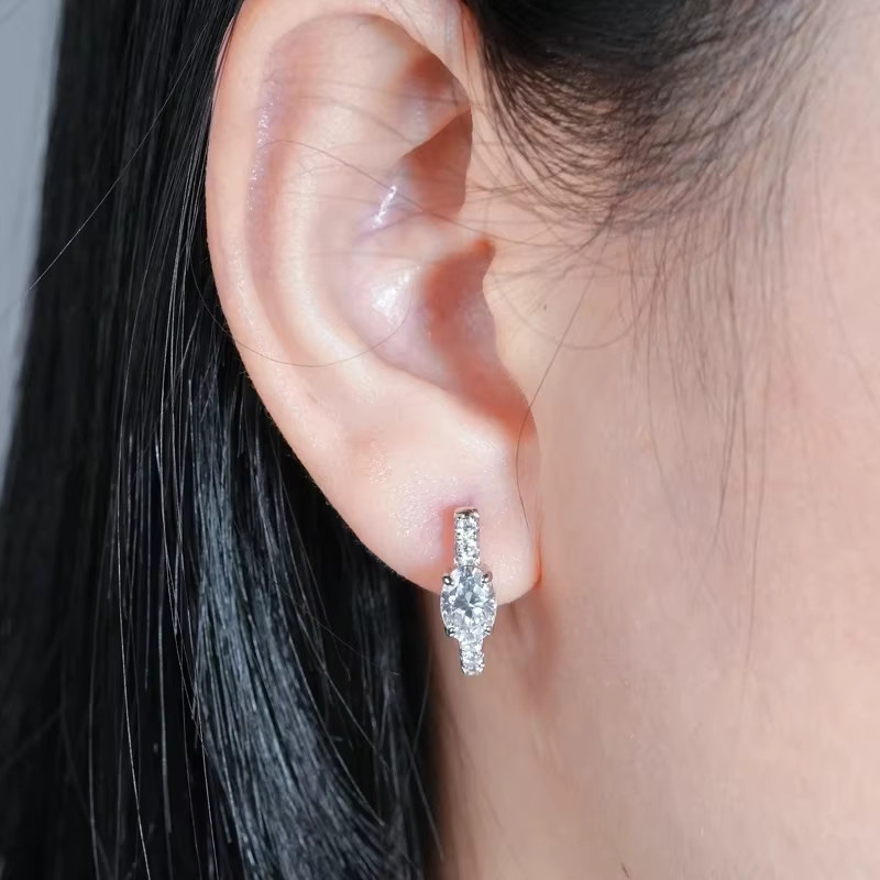 JoyceJelly Ohrringe, 925 Sterlingsilber, ovaler Moissanit, Damen - Bild 2