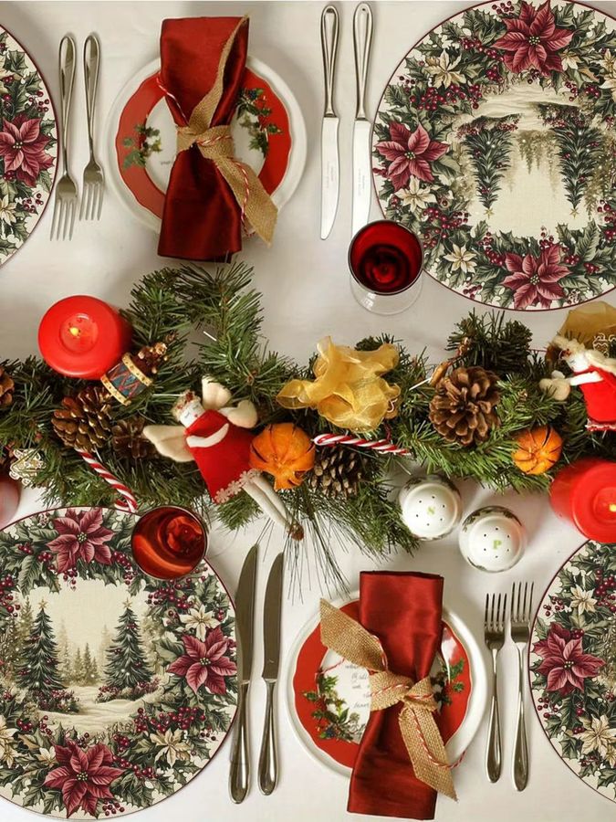 VIKAMA 4er Set Weihnachtliche Platzsets mit Holly Berry und Kiefernwald Design für die Tischdekoration - Bild 5