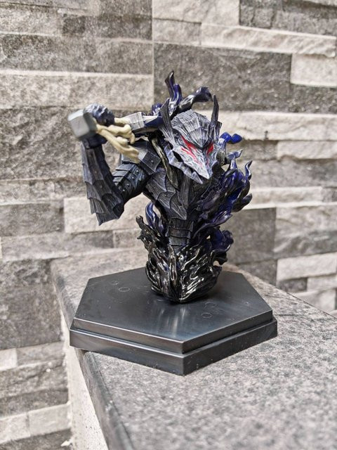 Berserk Berserker-Rüstung, Guts-Figur, Actionfigur, Büste, Nachtlicht - Bild 1