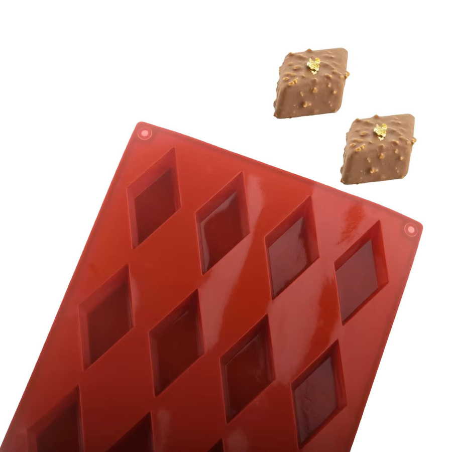 Meibum Silikonform für Mousse und Schokolade in Rot mit 16 quadratischen Diamantformen - Bild 3