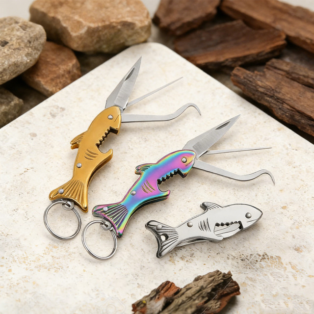 Swayboo Multifunktionaler Edelstahl-Zahnstocher als Zahnreinigungswerkzeug mit Schlüsselanhänger für Outdoor und Camping in Silber oder Gold - Bild 1