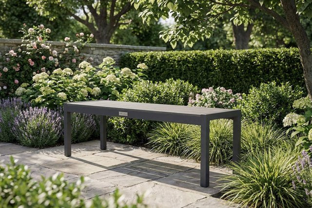 Villana Sylvania Gartenbank aus Aluminium und Holzimitat in Anthrazit, B/T/H: 135 x 40 x 45 cm - Bild 1