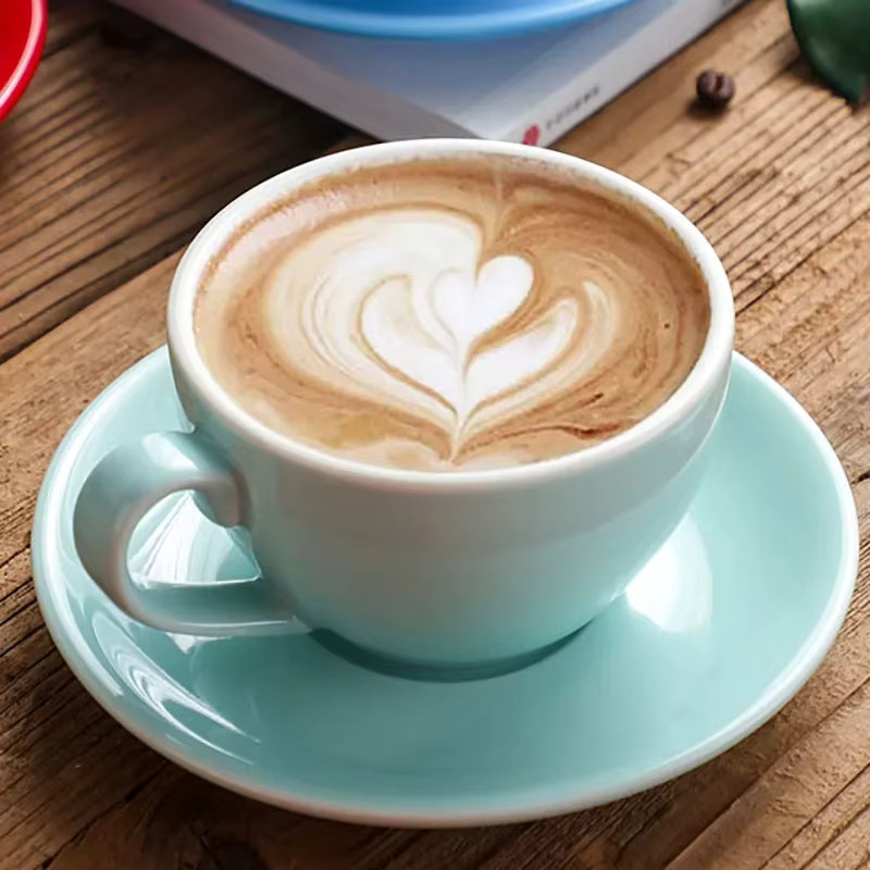 Leeseph Fashion Keramik-Kaffeetassen-Set mit Untertassen in Weiß und Türkis für Espresso, Latte, Mokka und Cappuccino - Bild 3