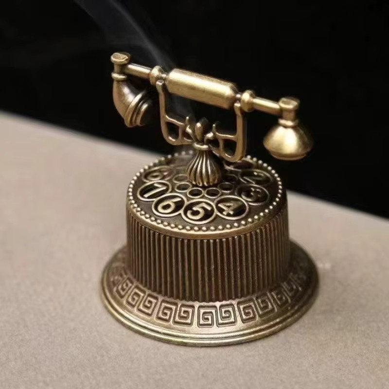 Kreatives Vintage Telefon Räuchergefäß aus Metall von RBXC in Braun und Gold - Bild 2