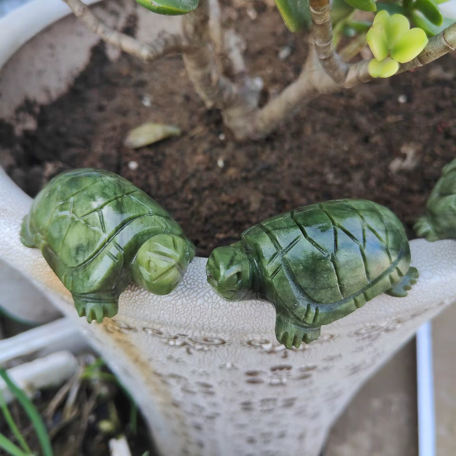 TAIHESJ Xiuyan Jade Schildkröte aus grünem Naturstein als Feng Shui Ornament für deine Heimdekoration, Höhe: 8 cm - Bild 2