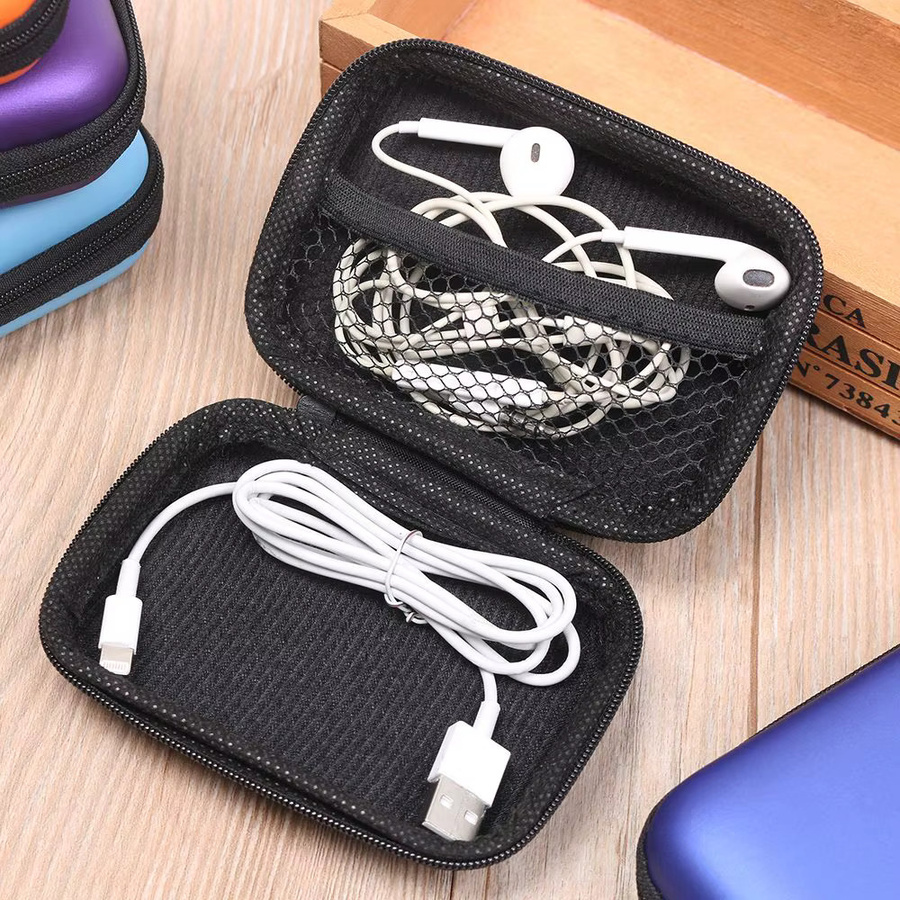 Tragbare Kopfhörertasche und Organizer für Kopfhörer, Ohrhörer, Speicherkarten und USB-Kabel in Lila, B/T/H: 11 x 8 x 4 cm - Bild 5
