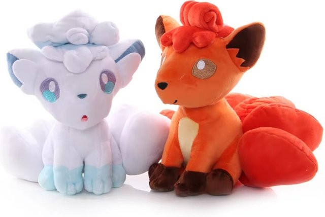 TAKARA TOMY Pokémon Alolan Vulpix Plüschtier, 20 cm, Weiß - Bild 1