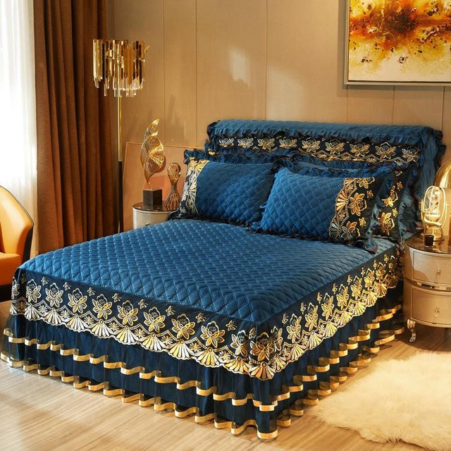 Your Warm Home Kissenbezüge aus Mikrofaser mit europäischer Luxus-Stickerei in Blau, 2er-Set - Bild 1