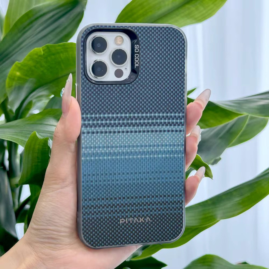 Kevlar Premium Carbonfaser Handyhülle für Apple iPhone in Blau mit Schutzbeschichtung - Bild 3