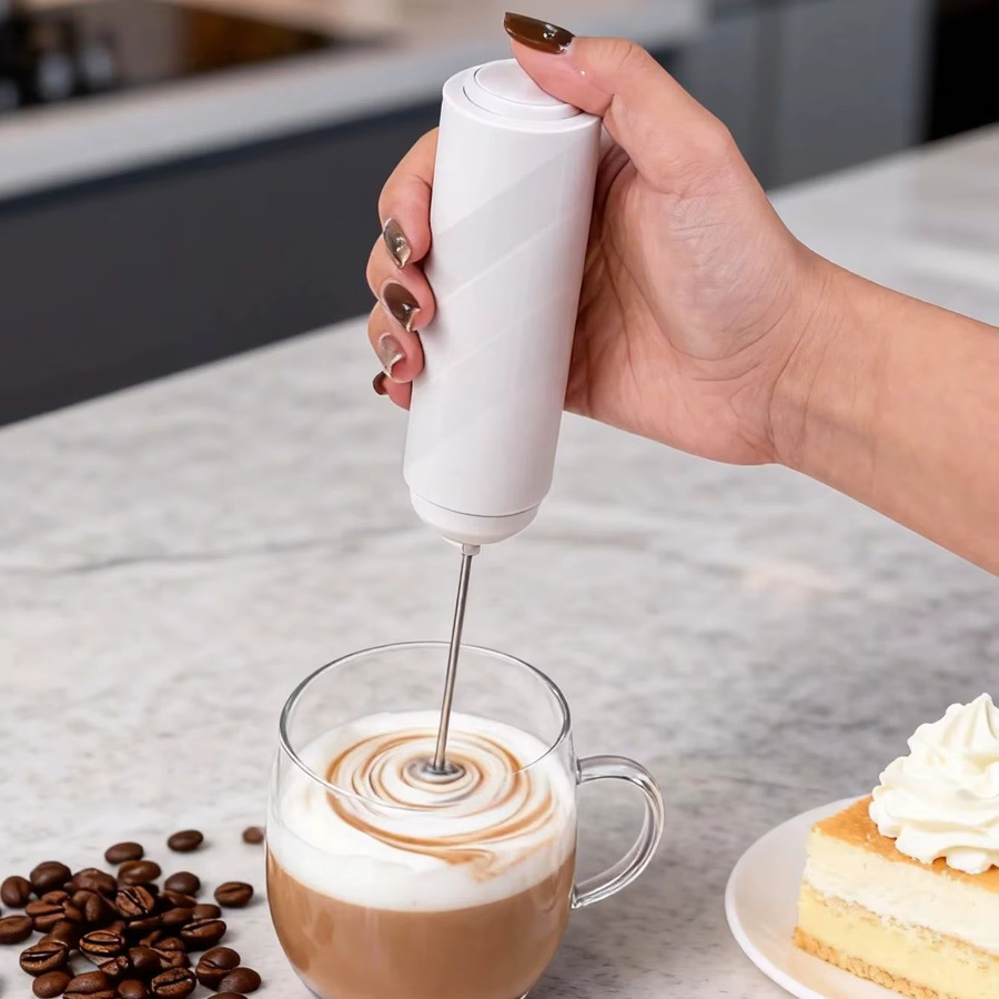 XIADYINJIA Kabelloser elektrischer Milchmixer in Weiß für Kaffee, Sahne, Suppe und Backzubehör mit AA-Batterie - Bild 2