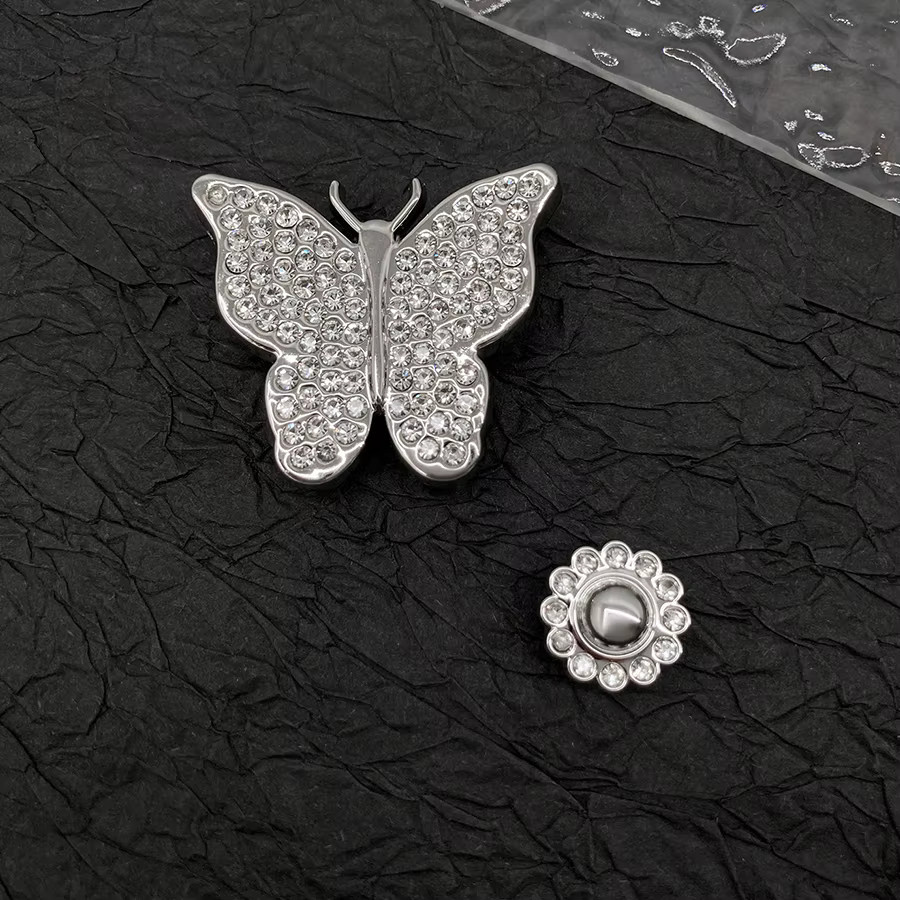 Schuh Charms Schmetterling, Perle, Diamant, ABS, Silber - Bild 2