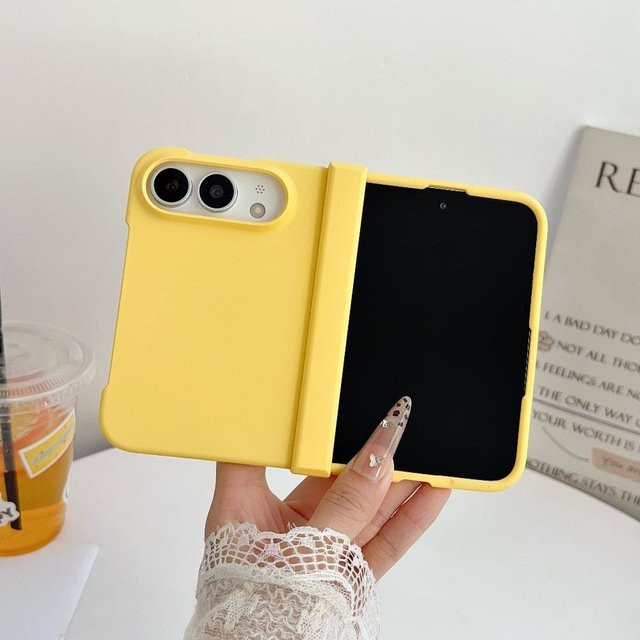 Schutzhülle für iPhone Ultra mit Scharnierschutz und Stoßfestigkeit, Mattes Hautgefühl, Gelb - Bild 1