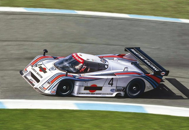 Italeri Lancia LC2, Fahrzeug, 1:24, Weiß - Bild 1