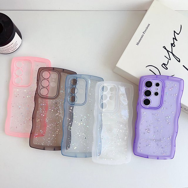 Transparente Samsung Galaxy Schutzhülle mit glitzernden Sternen und Pailletten in Lila mit Wellenkante aus weichem TPU - Bild 1