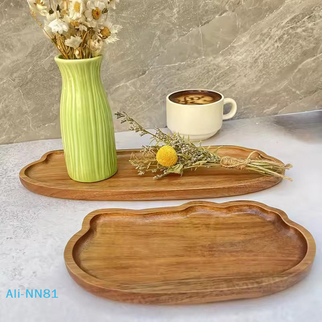 Japanisches Holztablett von SHNGki für Tee, Kaffee und Snacks - Bild 1