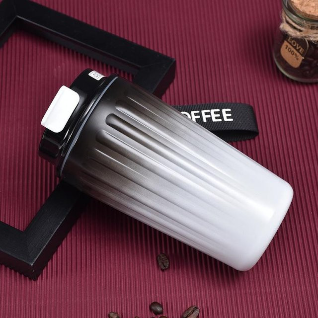 Yiran Furniture Thermosbecher aus Edelstahl mit Farbverlauf und Trageseil, 420 ml - Bild 1