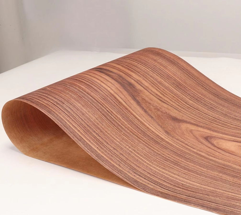 Handgefertigte Furnierplatten aus natürlicher brasilianischer Sauerholzrinde in Braun, Länge: 250 cm, Breite: 1,9 cm, Tiefe: 0,025 cm - Bild 3