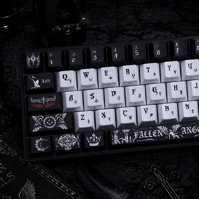 FSWHBY PBT Keycap-Set in Purple mit 129 Tasten, Cherry Profil, 5-seitig bedruckt und durchscheinend für MX-Schalter Gaming-Tastaturen - Bild 1