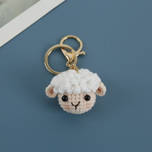 Schlüsselanhänger Schaf, Handgefertigt, Gestrickt, Gray, Unisex - Bild 1