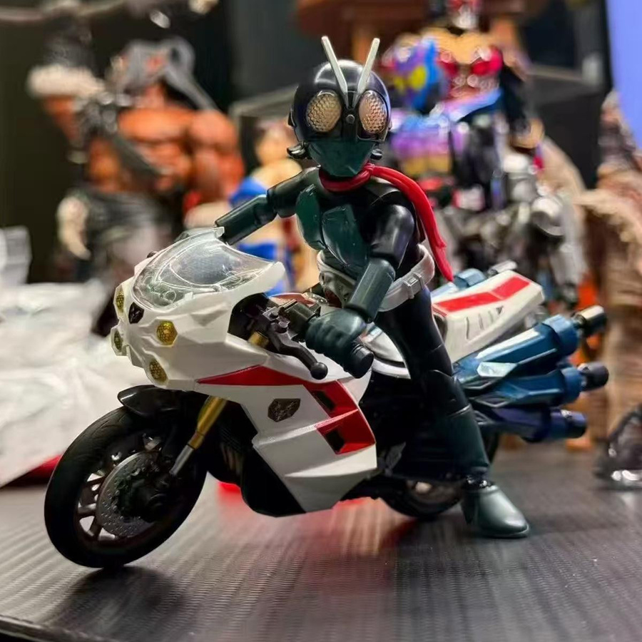 Blokees Shin Masked Rider Cyclone Actionfigur Klassische Kollektion Montagemodell Bausatz aus PVC - Bild 2