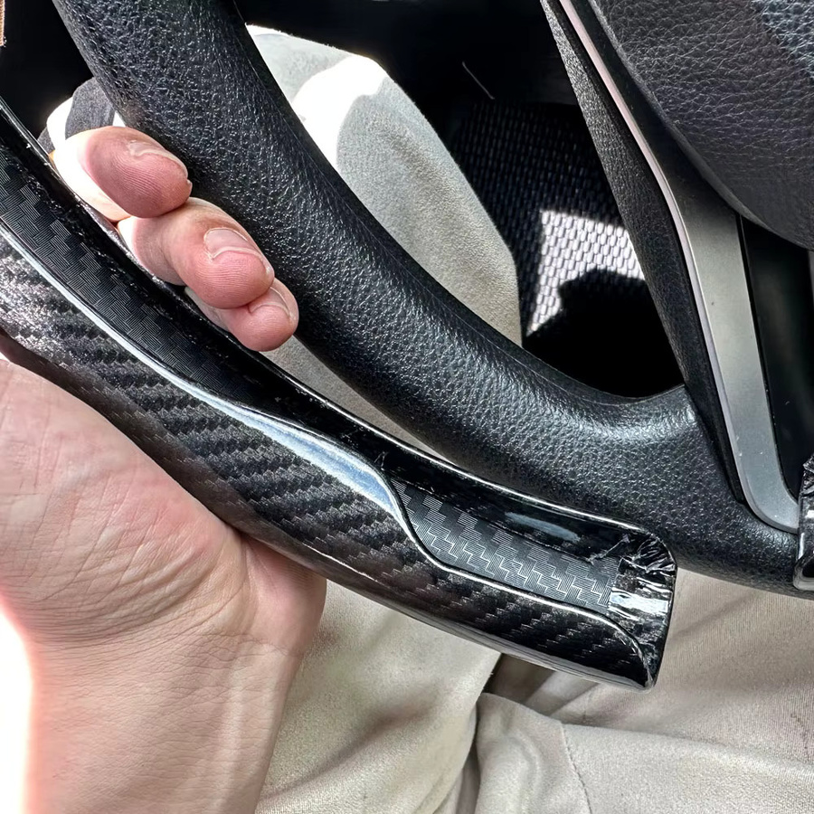 Ultra-dünner atmungsaktiver Lenkradbezug für Volkswagen in Schwarz - Bild 1