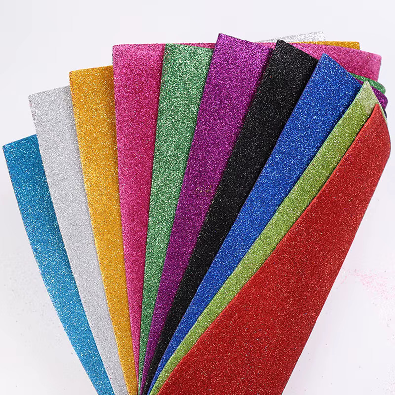 10 Stück selbstklebendes Glitter-Schaumpapier in Silber und Multicolour für DIY-Handwerk und Bastelarbeiten - Bild 2