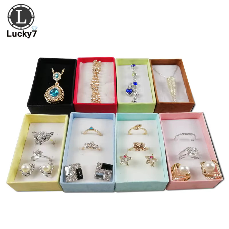 luckyiasv 108er Set Papier-Schmuckboxen in Multicolour zur Aufbewahrung und Präsentation von Halsketten, Ohrringen und Ringen - Bild 1