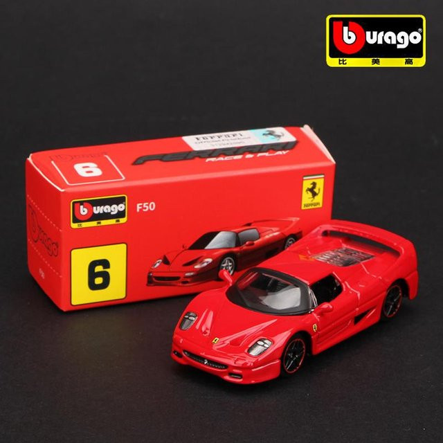 Bburago Ferrari Automodell, 1:64, ab 4 Jahren - Bild 1