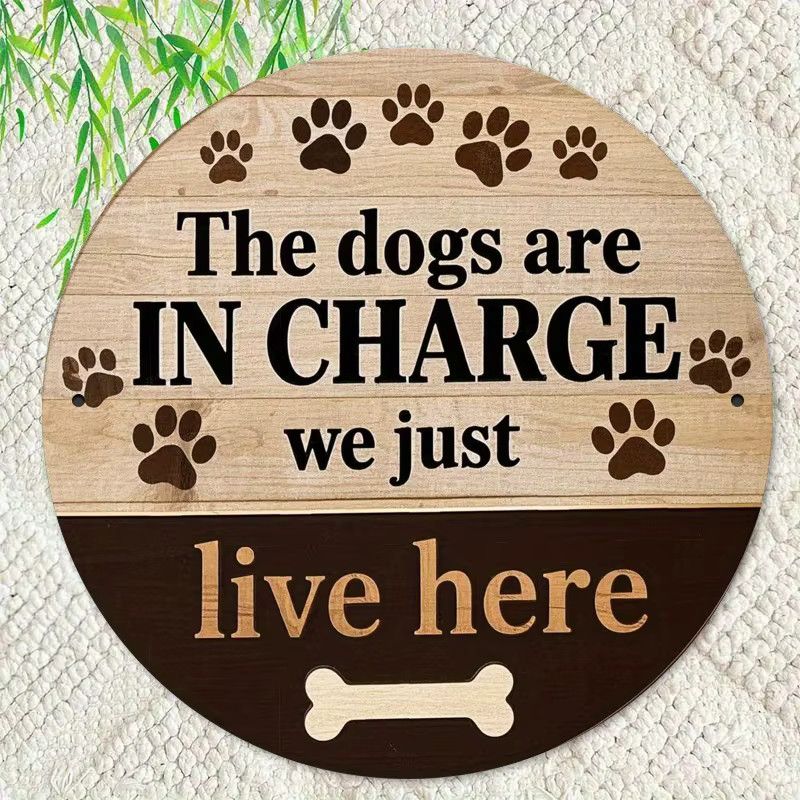 Potdemiel Dog Deco Vintage Rundes Schild aus Eisen The Dogs Are In Charge Wanddekoration Durchmesser: 20,3 cm - Bild 5