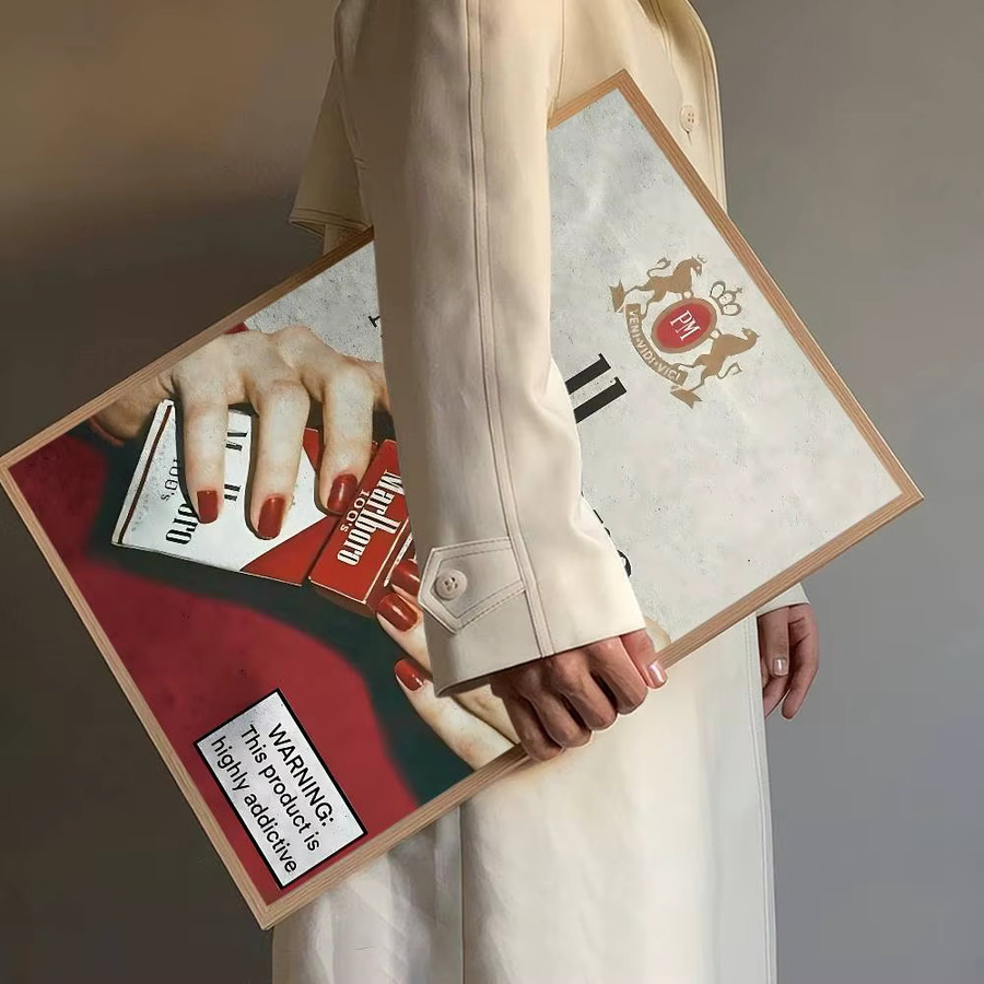 M-Marlboro Anime-Poster selbstklebender Aufkleber aus Whitepaper in Multicolour B/H: 15 x 15 cm - Bild 2
