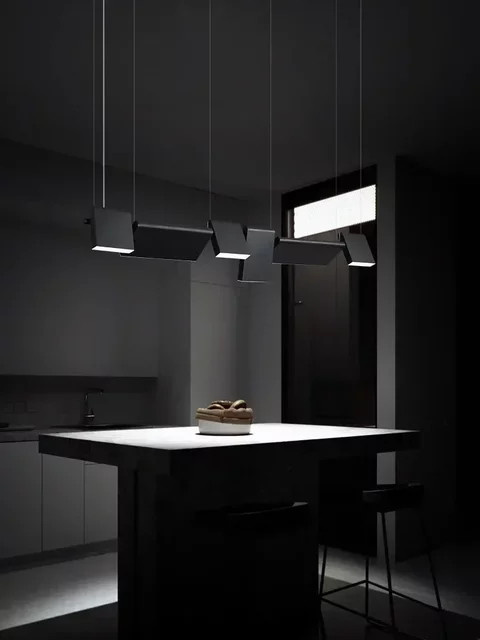 VIGOUS Moderne minimalistische LED-Pendelleuchte in Schwarz, drehbare Hängelampe aus Metall für Büro, Esszimmer oder Bar - Bild 1