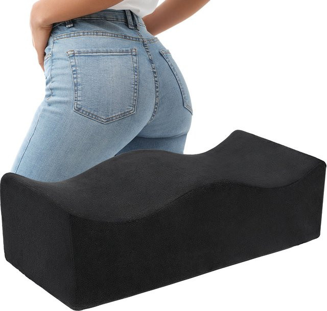 OOAGE BBL Sitzkissen aus Black Mesh Fabric in Schwarz zur Entlastung des Steißbeins und zur Unterstützung der Hüften - Bild 1