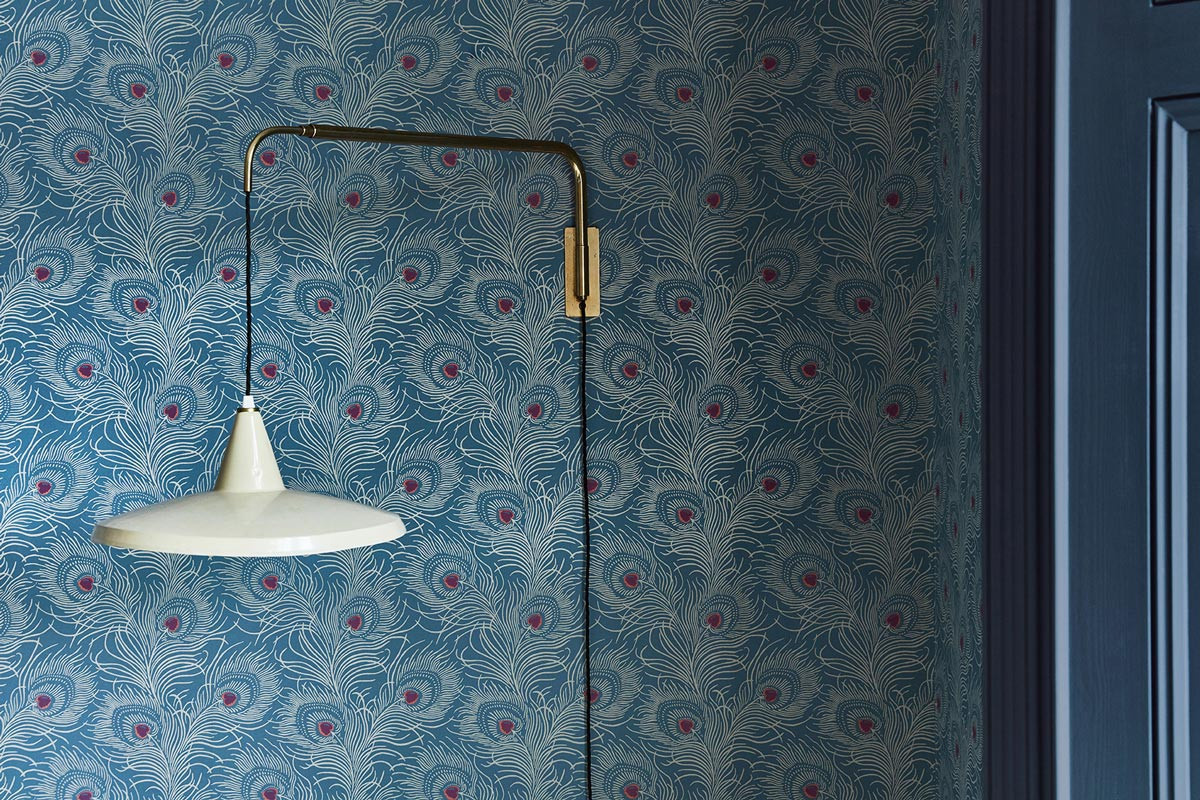 Little Greene Tapete Carlton House Terrace Blue Plume mit botanischem Vintage-Muster in Blau, Grün und Gelb, Vlies-Tapete - Bild 1