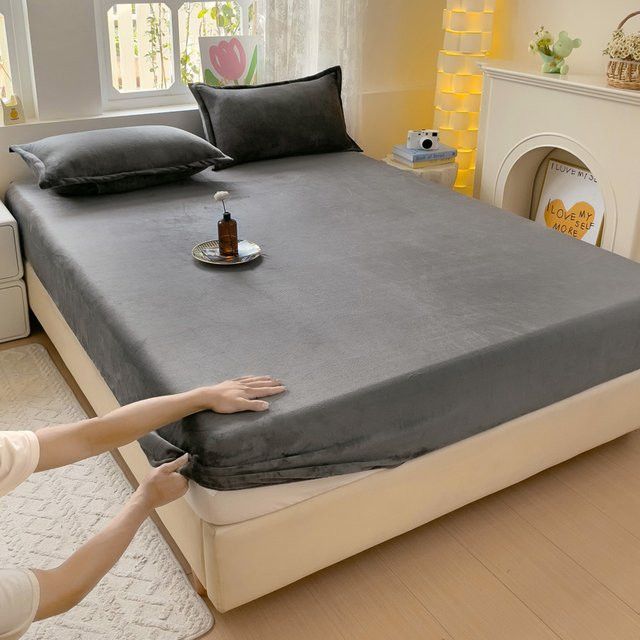 Warmes Flanell-Fleece-Spannbettlaken von Bonenjoy für Einzelbett, Queen oder King Size - Bild 1