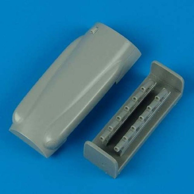 Airfix Spitfire Mk. 22/24 - Cowling and exhaust, Zubehör, 1:48 - Bild 1